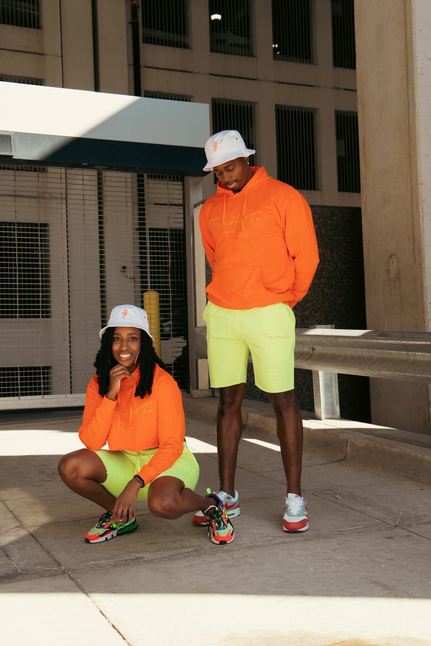 SAFETY ORANGE CROPPED HOODIE