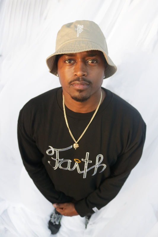 KHAKI BUCKET HAT